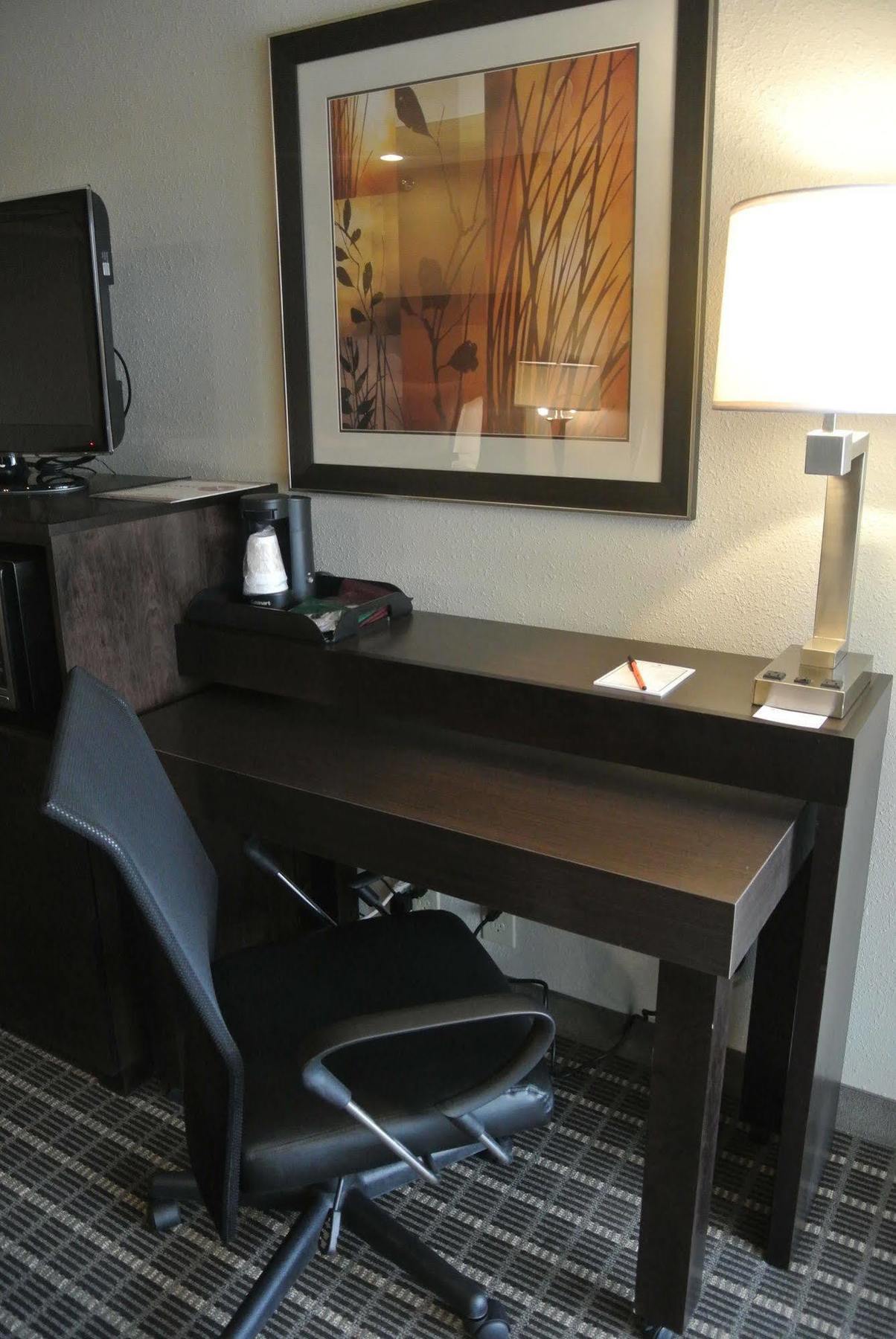 Hotel Aspen Select à Rochester Extérieur photo
